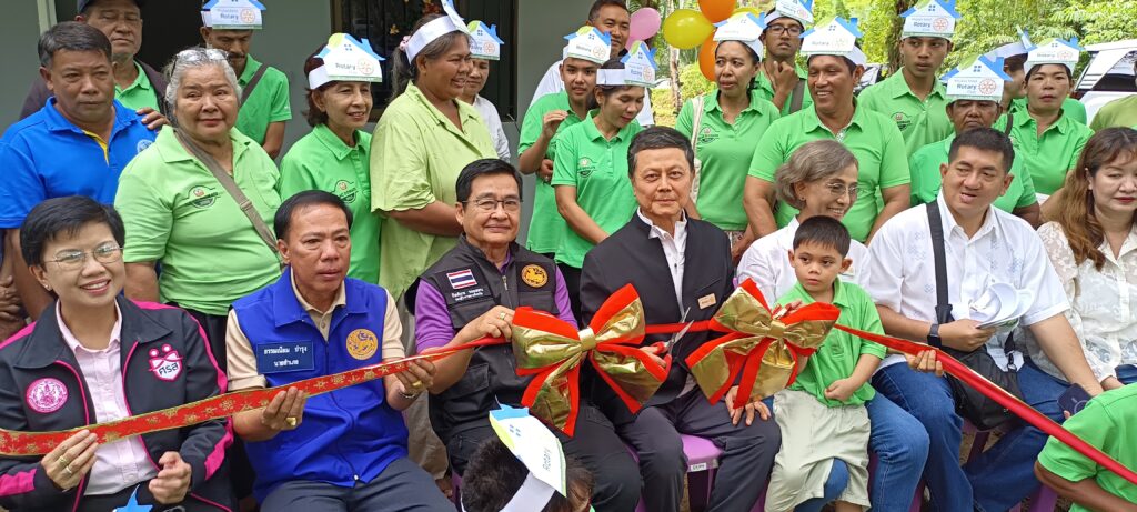 นายกก่อตั้ง วิทิต เอกวานิช, อดีตนายก ณิญาภัษร์ โพชนุกูล อดีตนายก พัทธ์ธีรา กิตติวีระนนท์ อดีตนายก ธนิต ตันติวิท